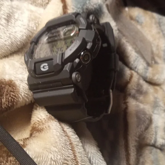 Casio G-Shock - Picture 3 of 4